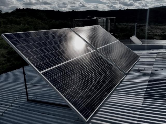 Instalación Solar en Club de Campo Los 3 Arroyos - La Falda Córdoba 