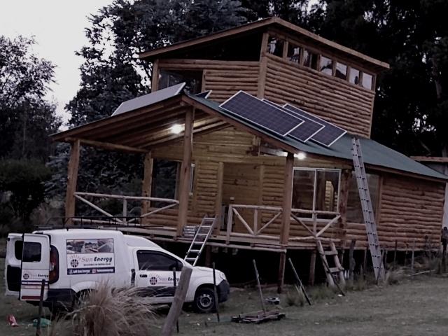 Instalación Solar en Club de Campo Los 3 Arroyos - Huerta Grande Córdoba 