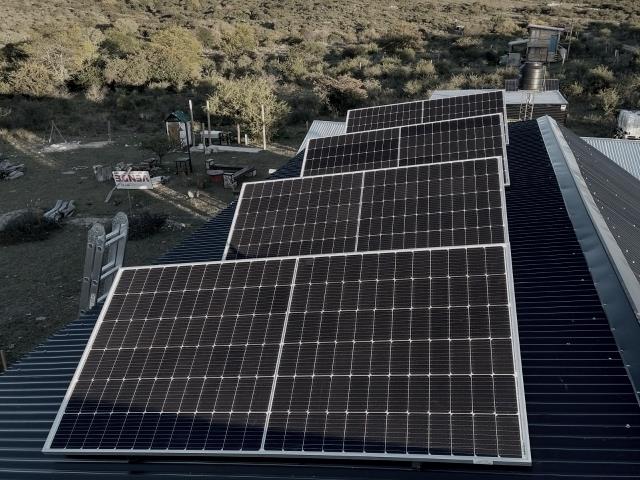 Instalación Solar en Club de Campo Los 3 Arroyos - La Falda Córdoba 