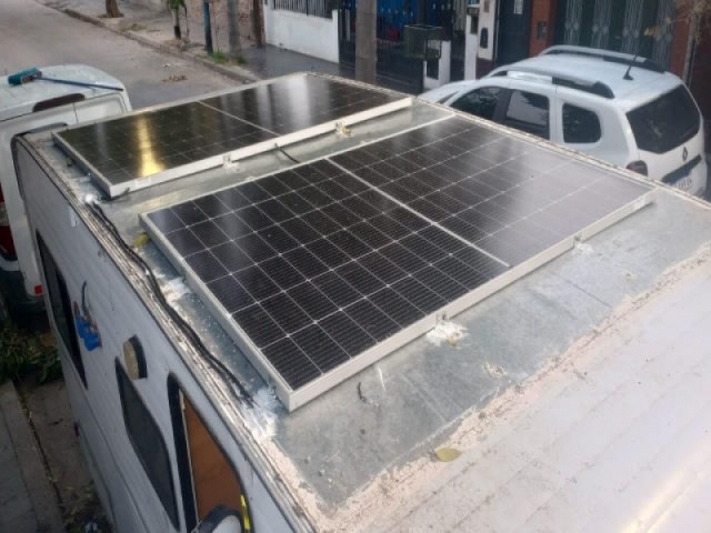 Instalación Solar para una Casilla Rodante de Rosario